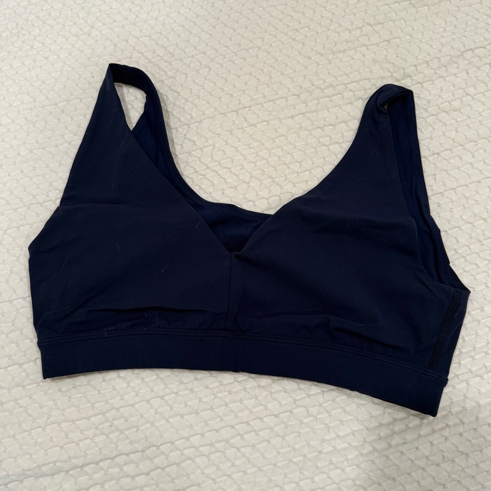 Outdoor Voices x St Vincent STV.OV Reversible Bralette in Navy Blazer - Picture 2 of 5